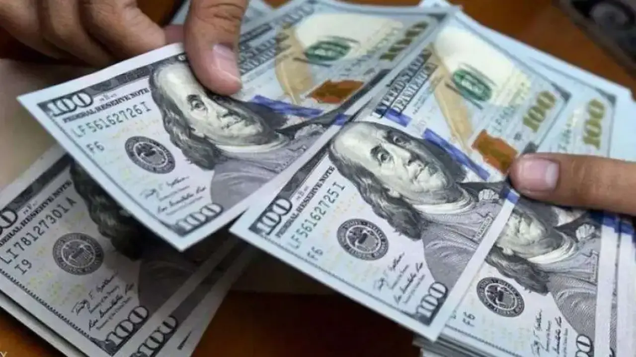سعر الدولار مقابل الجنيه في البنوك اليوم الجمعة 26 يونيو